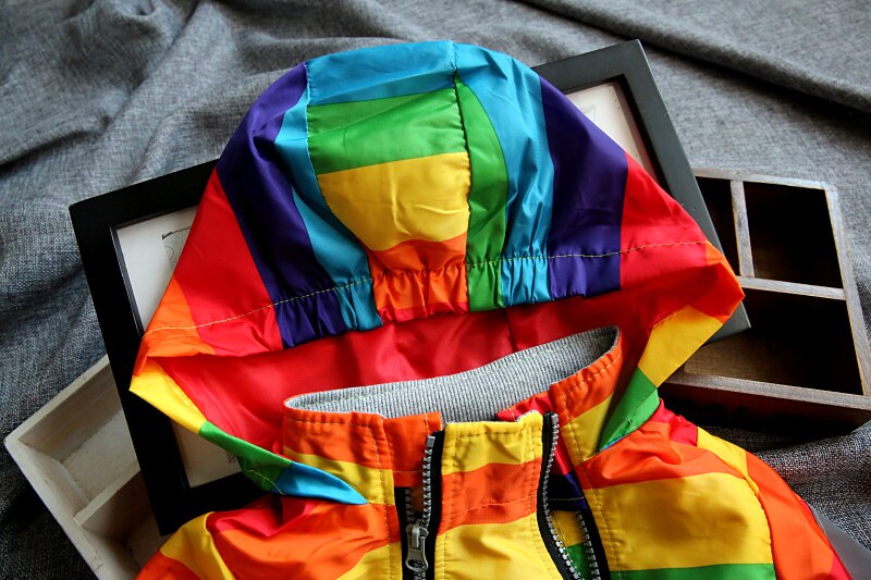 Neue Frühjahr Herbst Junge Mädchen Regenbogen Gestreiften Mantel Mit Kapuze Sonne Wasser Beweis kinder Jacke Winter Warme Kinder Kleidung Kleidung outwear