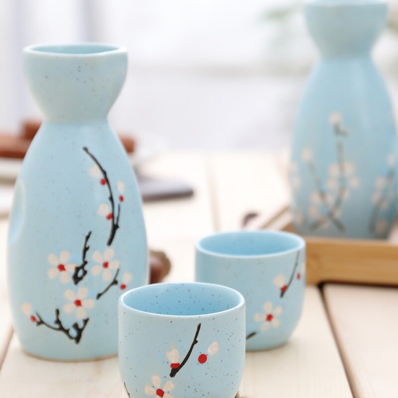 5 stk/sett keramikk japansk sake serveringssett husholdningsvin en gryte fire kopper kirsebærblomster mønster brennevin antikk sake vin  h2