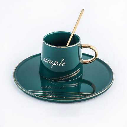 Kondenserad kaffe guldkant keramisk kopp tumlare tekoppar och fat set sojamjölk drinkware frukostmuggar fat sked set: Grön