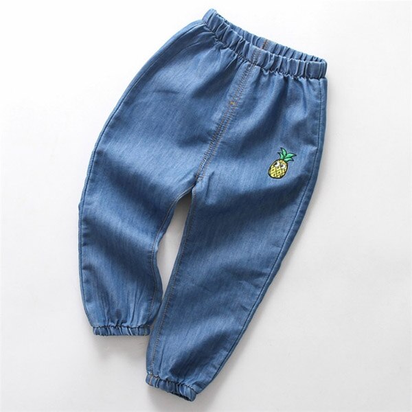 Boys and girls loose tight jeans thin