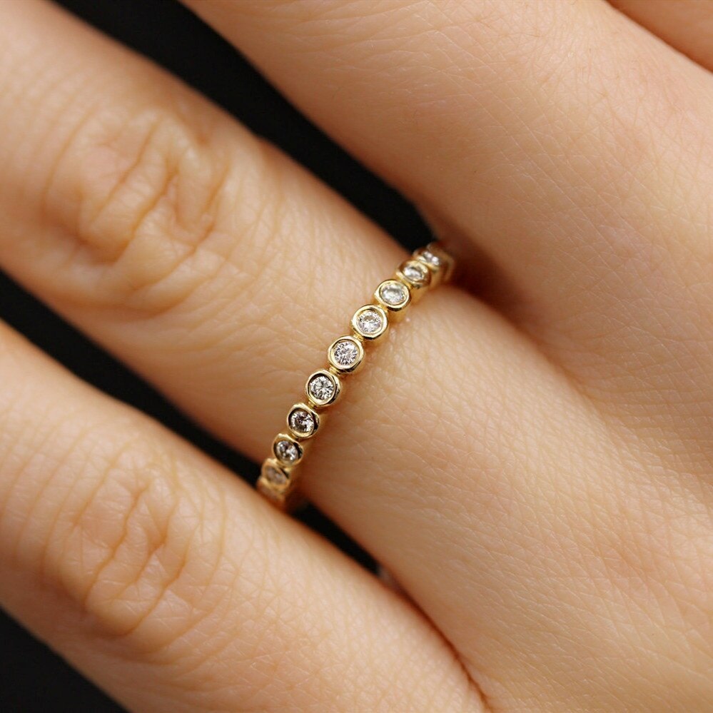 Eenvoudige Persoonlijkheid Verfijnde Zirkoon Ring Half Karaat Diamant Punt Half Eternity Ring Paar Liefhebbers