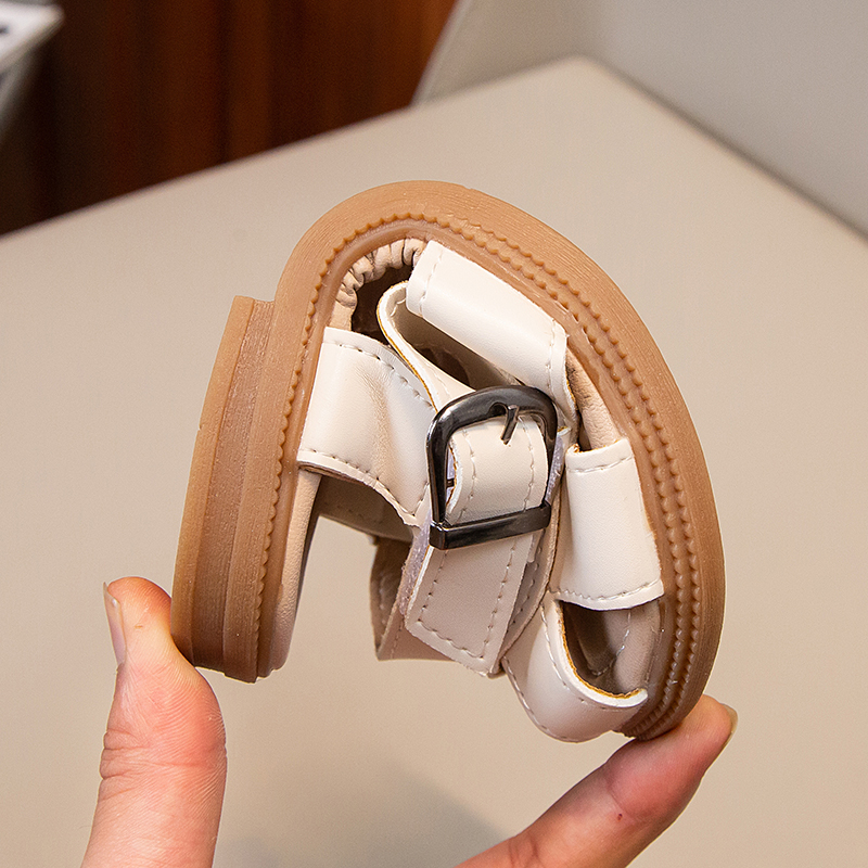 Children's Sandals Summer Middle and Big Children's Hollow Beach Shoes Girls' Sandals Soft Sole Boys' Casual Shoes