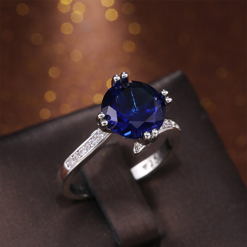 Huitan Luxury Solitaire Band Blue Cubic Zirconia Women Rings Classic Four Claws Female Wedding Party Finger Ring Jewelry