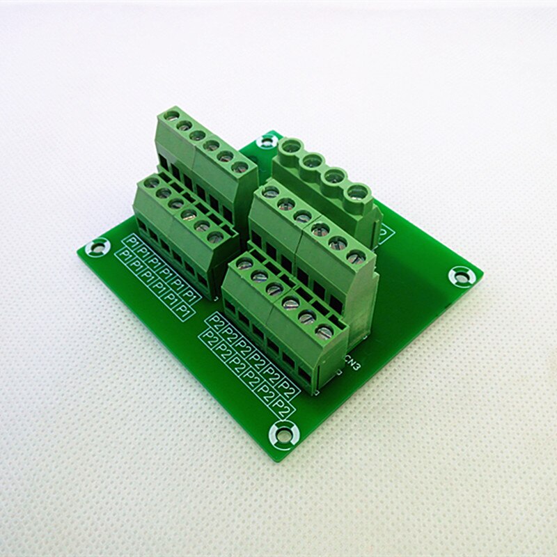 DIN Rail Mount Power Distributie Module.