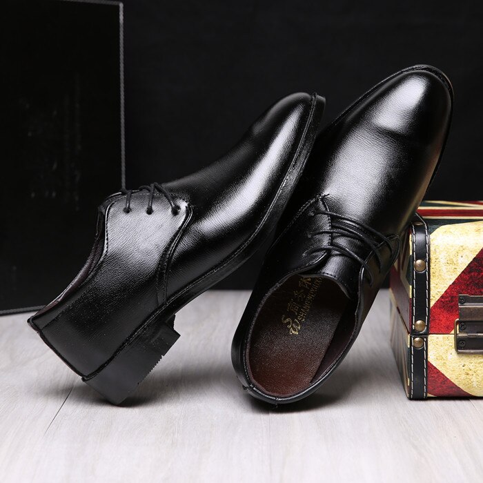 Zapatos de vestir para hombre, zapatos formales de cuero, zapatos de boda de lujo para novio, zapatos Oxford para hombres, a la venta hjm8