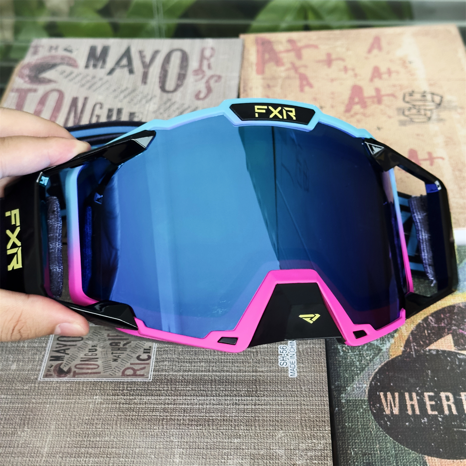 Motorcycle Goggles Riding UV400 Women Motorcycle Glasses MX Cycling For Men Motocycles Mountain BikesBicycles MX ATV Halmet