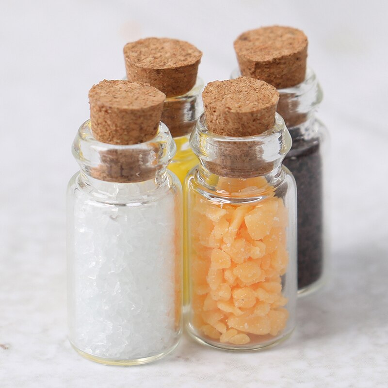 4Pcs Cute Mini Clear 1:12 dollhouse miniature Mini Seasoning food bottle Glass Bottles furniture toy
