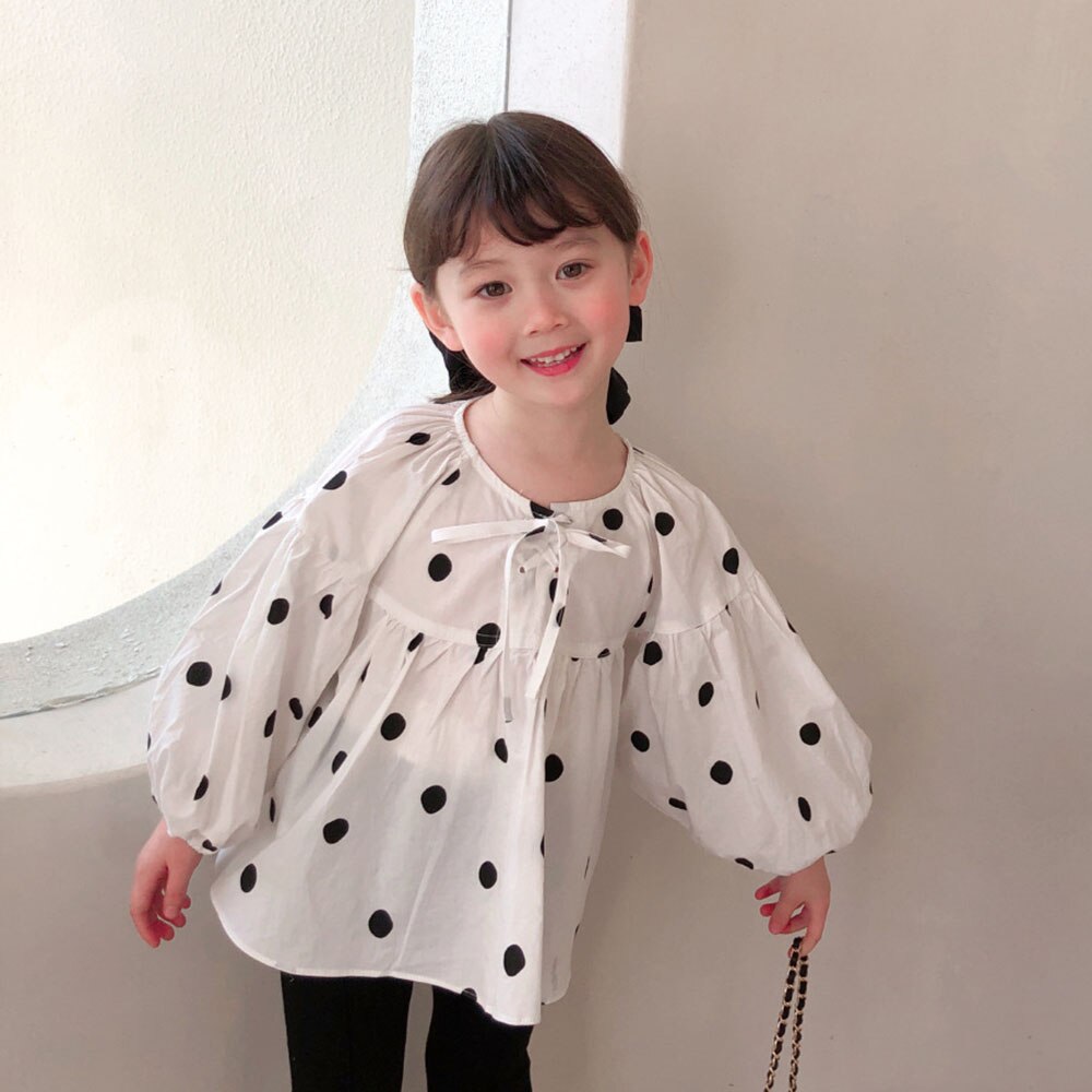 Camicie a pois primaverili per ragazze camicetta di cotone carino abbigliamento per bambini camicia da bambola estiva a maniche lunghe lanterna 2T-6T camicetta Lolita autunnale
