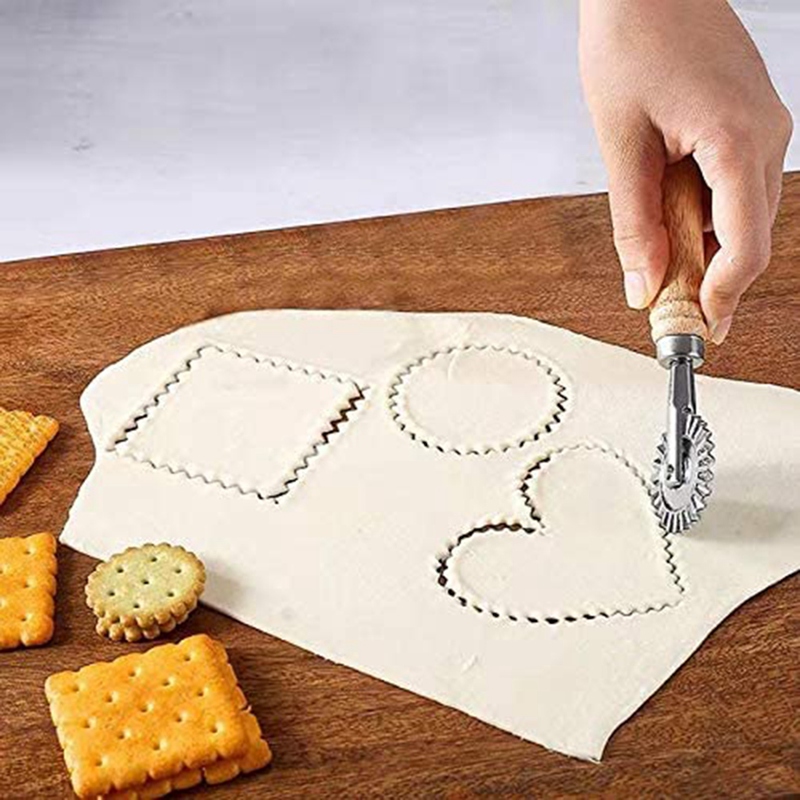 Pastry Wheel Cutter - Pasta Cutter Wheel - Ravioli Crimper Cutter Wheel Dough Cutter for Kitchen Pasta Accessories