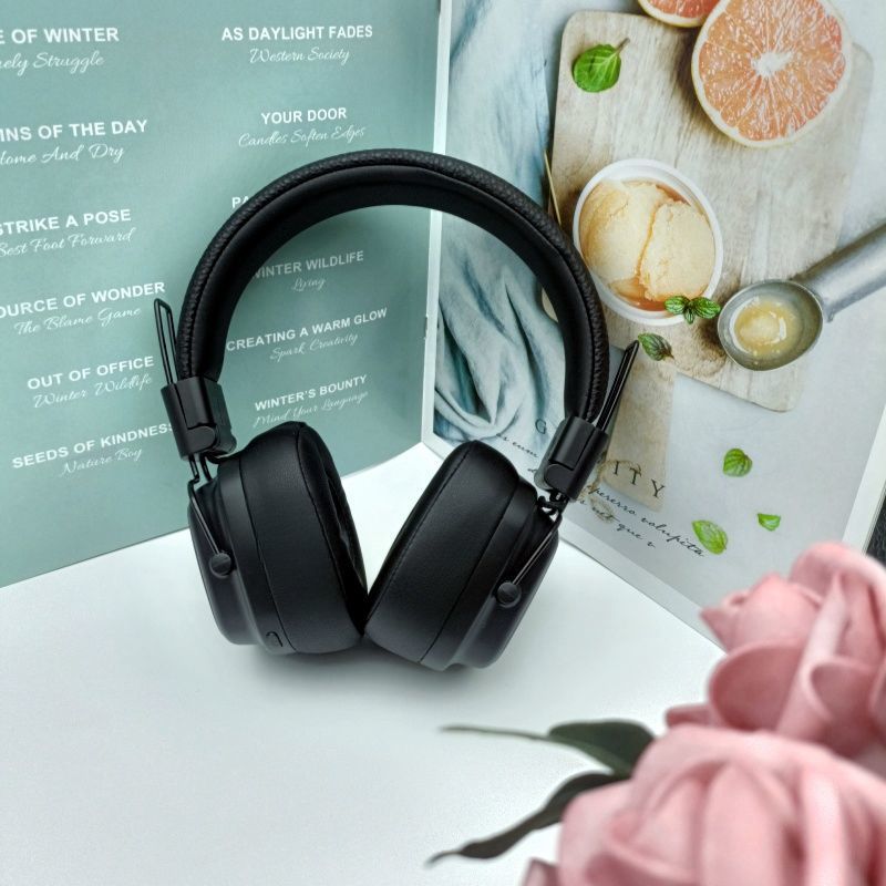 STTKGZD Head-mounted Headphones Wireless Bluetooth Earphones With Mic Headset Noise Cancelling Fone Gamer Stereo Sounds