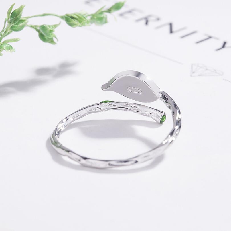 Yiustar Mode Verstelbare Groene Bladeren Ringen Voor Vrouwen Meisjes Sieraden Huwelijksgeschenken Mini Leuke Elegante Open Knuckle Vinger