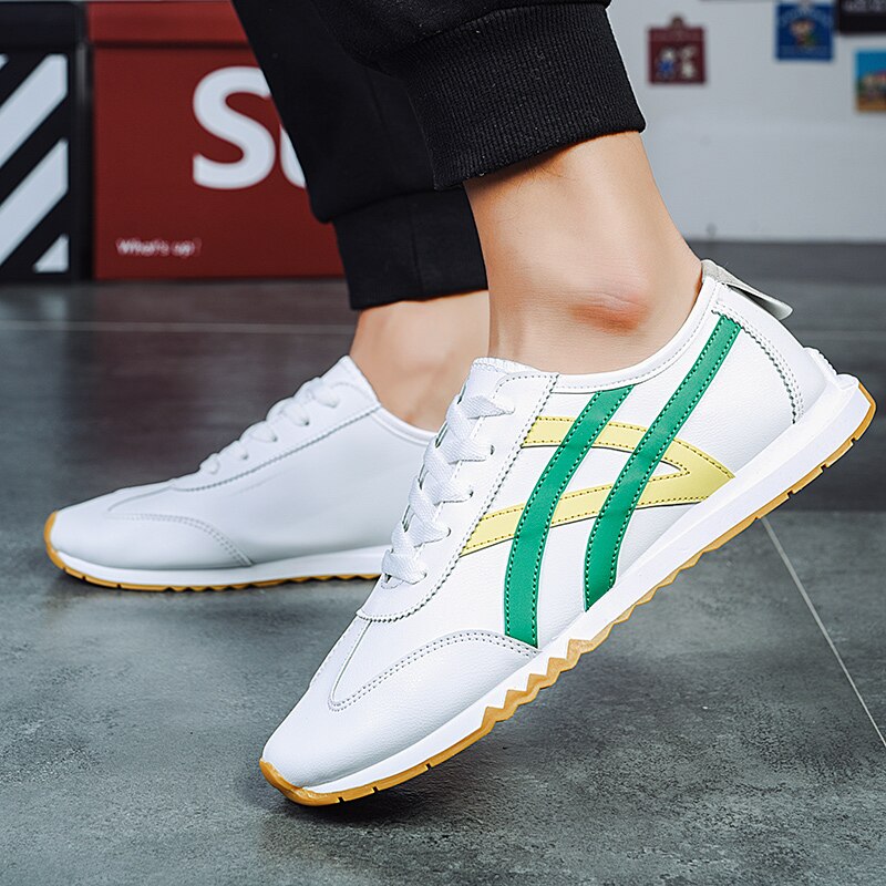 Golf Shoes for Men Breathable Sneakers Golf Sport Lace Up Non-Slip Athletic Outdoor Shoes Golf Footwear for Men