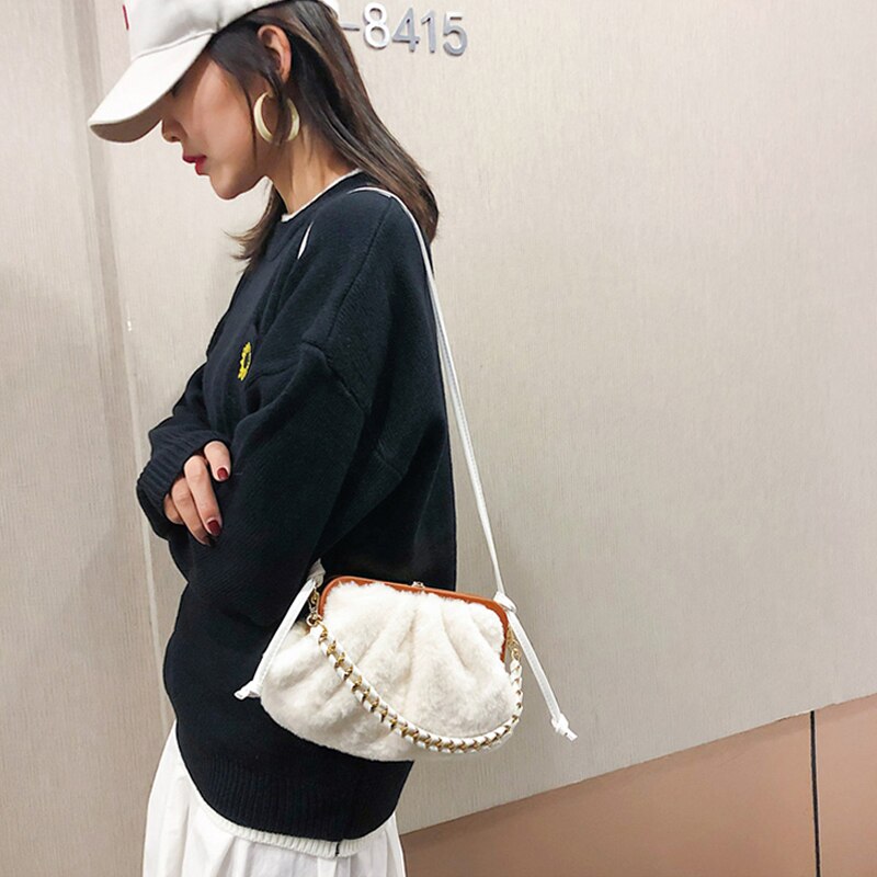Faux Fur Small Soft Crossbody Bags for Women Winter Trend Shoulder Handbags Branded Trending Shell Bags and Purses