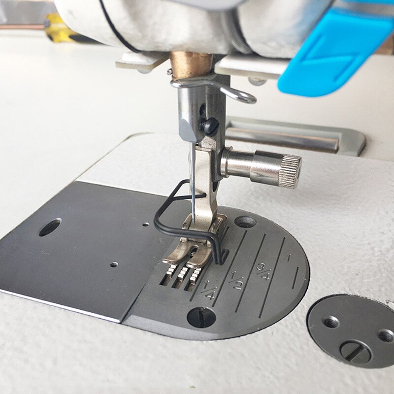 Presser foot device Industrial sewing machine parts Presser foot change screw Instant clamp spring easy holder