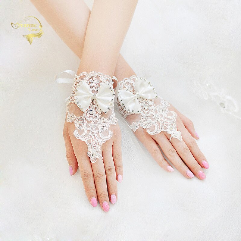 White Beige Lace Gloves Fingerless Beaded Wrist Length Bridal Gloves Accessoire Mariage Woman Gloves Bride Guante Novia