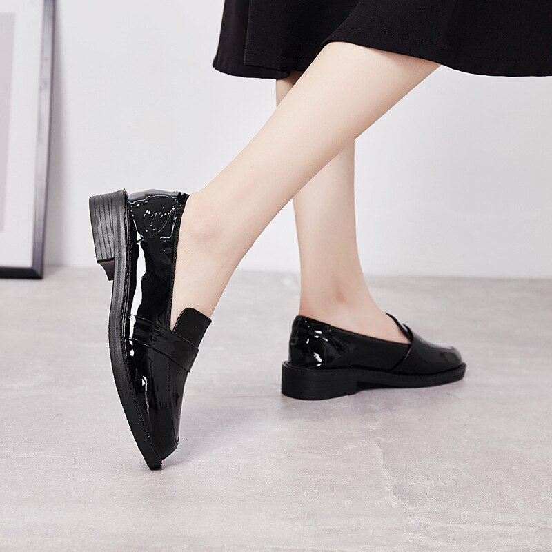 Zapatos oxford de charol británico para mujer, estilo derby calzado plano, de boca baja y gruesa, para primavera