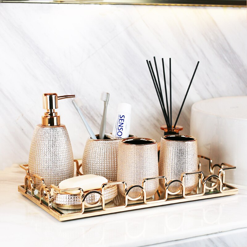 Europæisk stil forgyldte keramiske vaskeværktøjer rose guld badeværelse tilbehør sæt flaske mundskyl kop sæbe tandbørsteholder