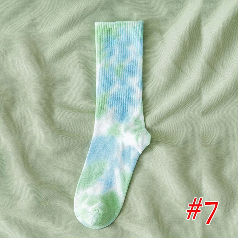 men and women socks cotton Colorful Psychedelic Graffiti Tie dyeing funny Skateboard cute Harajuku Hiphop tube socks: M210637O