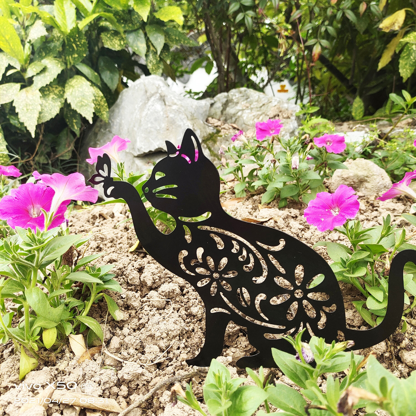 Sagome di animali vivaci del giardino del gatto del ferro decorativo per il fienile tutto'aperto