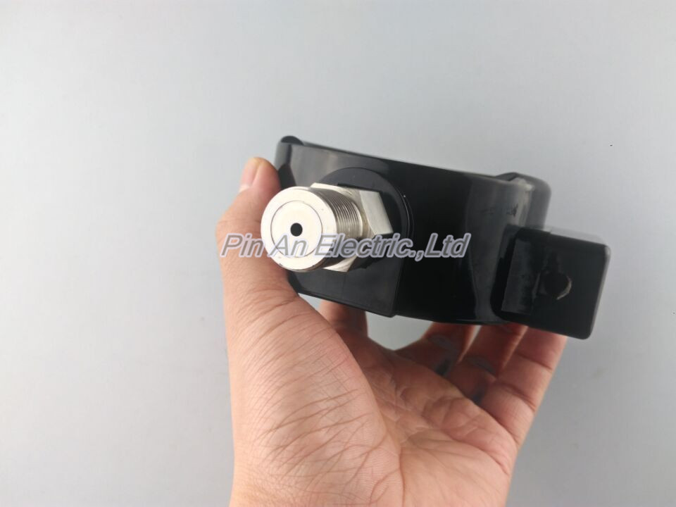 DC12V-24v 0-6MPA Digital remote pressure gauge constant pressure water supply Digital remote pressure gauge HC-YC100