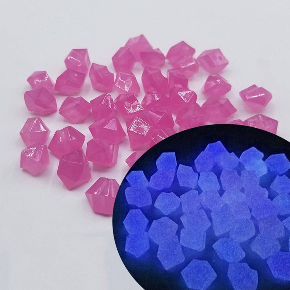 300 stuks/pak donkerkleurige decoratieve buitenaquarium viskom stenen lichtgevende kleine stenen tuindecoratie lichtgevende steen*^*: Fuchsia