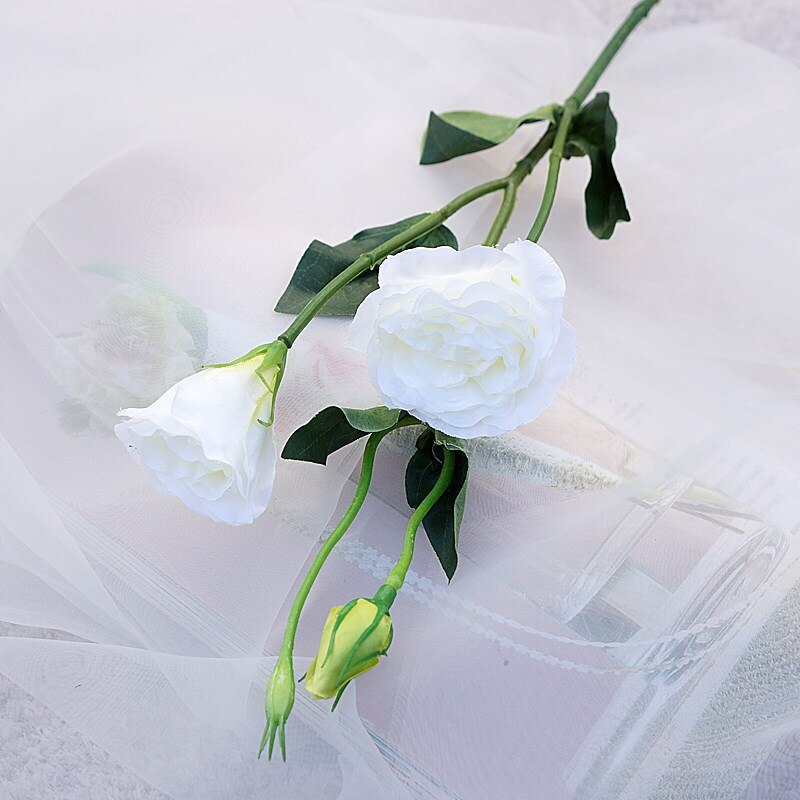 Hvid lisianthus kunstige silke blomster hjemme bord indretning fotografering blomster blomsterartikler: Hvid