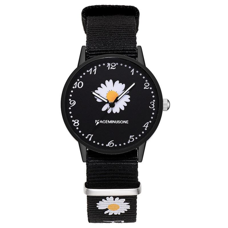 Kleine Daisy Armbanduhr Frauen Nylon Strap Kleid Quarzuhr Einfache Wilden Freundinnen Paar Uhr Geburtstag Frauen: a