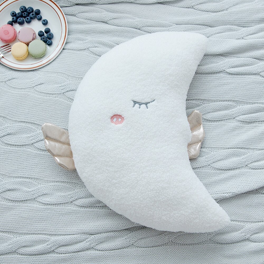Huidvriendelijk Wit Cloud Star Moon Angel Wings Zachte Vulling Decoratieve Kussen Mooie Baby Sky Kussen Speelgoed Voor Kinderen: moon