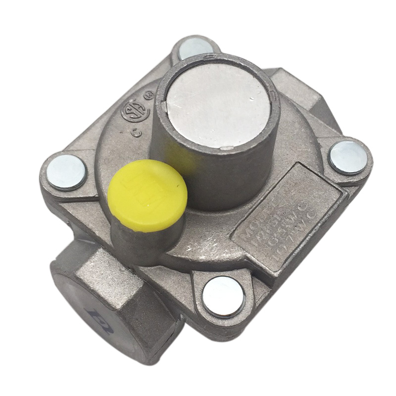 Propane hose NG regulator with 3/8"NPT thread Inlet pressure 7" and outlet pressure 5"