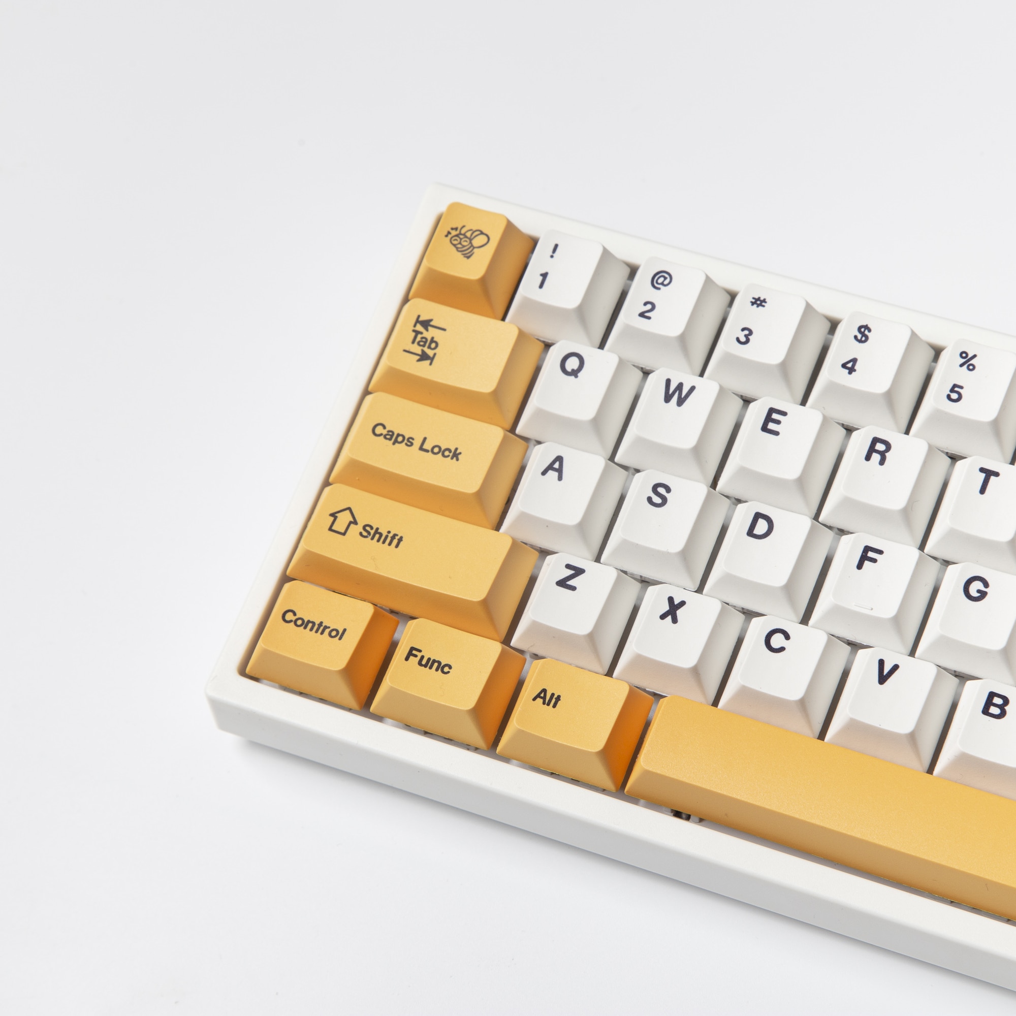 GMK Bee/Daisy Keycaps 133 Keys PBT Dye Sub Cherry Profile Keycap For GMMK Pro Mechanical Gaming Keyboard GMMK Pro GMK Keycaps