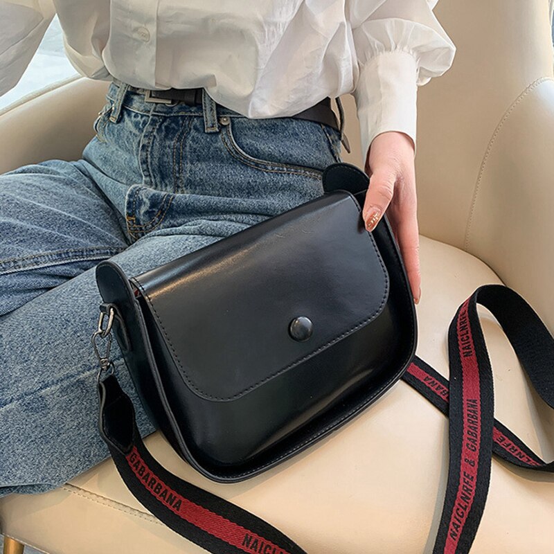 Getextureerde kleine vierkante tas retro schoudertas wilde brede schouderband crossbody tas