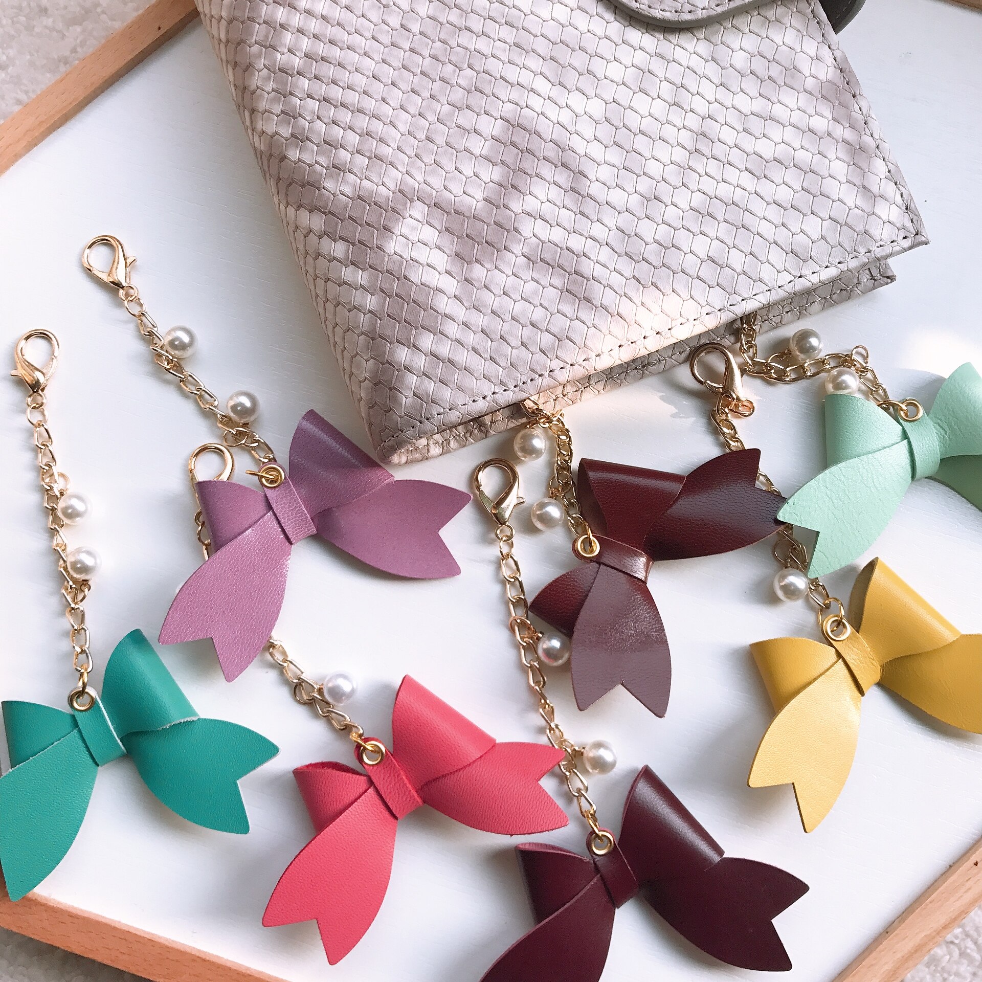 Pendentif en peau d&#39;agneau avec nœud papillon en perle, pour Journal, carnet de notes, décoration douce, accessoires mignons pour planificateur