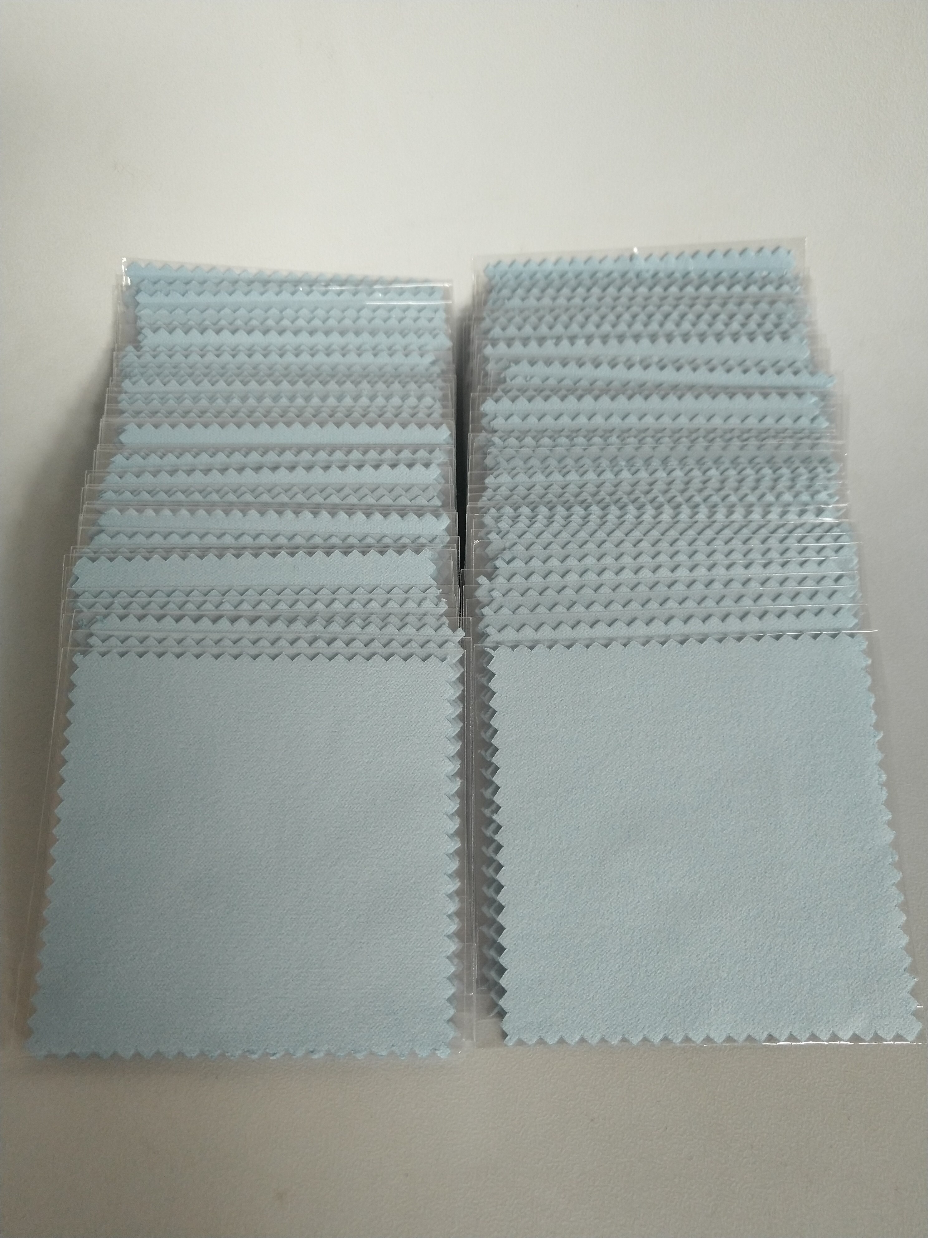 50 100 Stuks Cleaning Silver Polijsten Doek Met Opp Zak Voor Sterling Zilveren Sieraden Anti Aanslag Blauwe Kleur Microfiber Suède