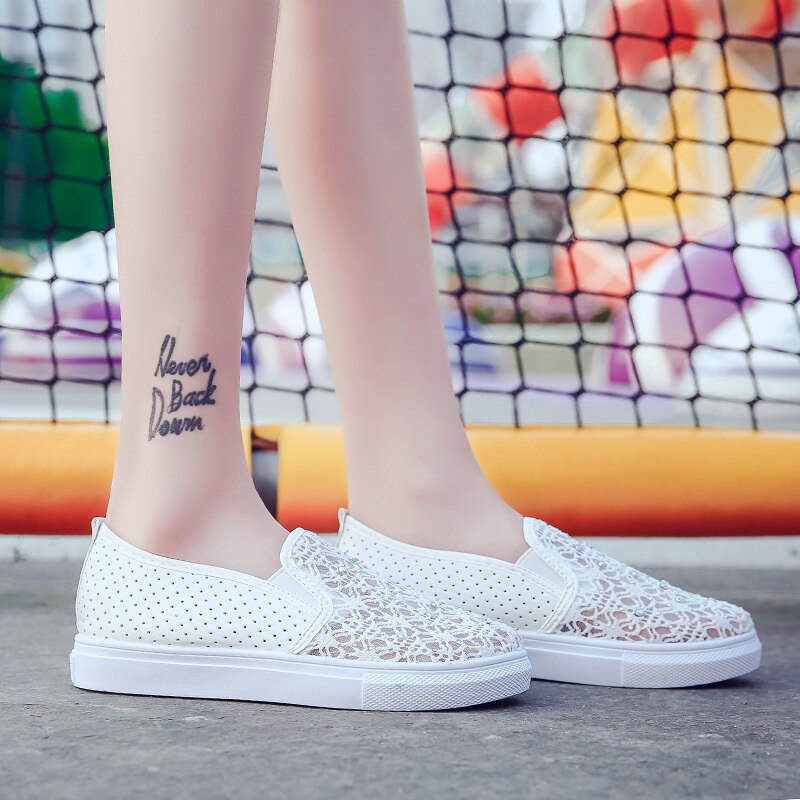 Strass mesh ihåliga vita sneakers kvinnor sommarskor kvinna andas plattform slip-on dam skor dam
