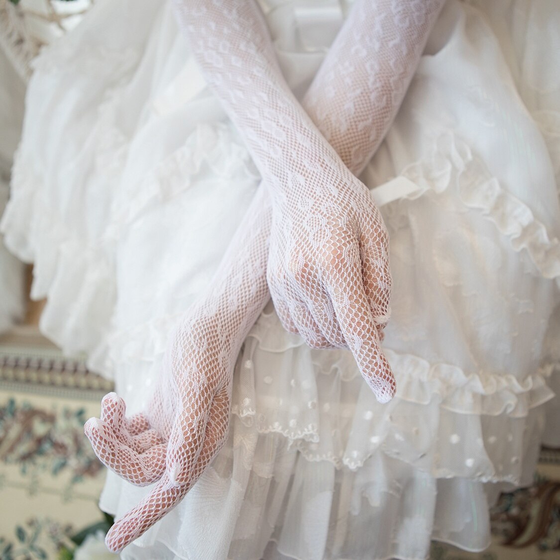 Lolita Dress Sleeve Vintage Gothic Dress Lace Dress Hand Sleeve Gloves Women Sun Proof Mesh Gloves: white