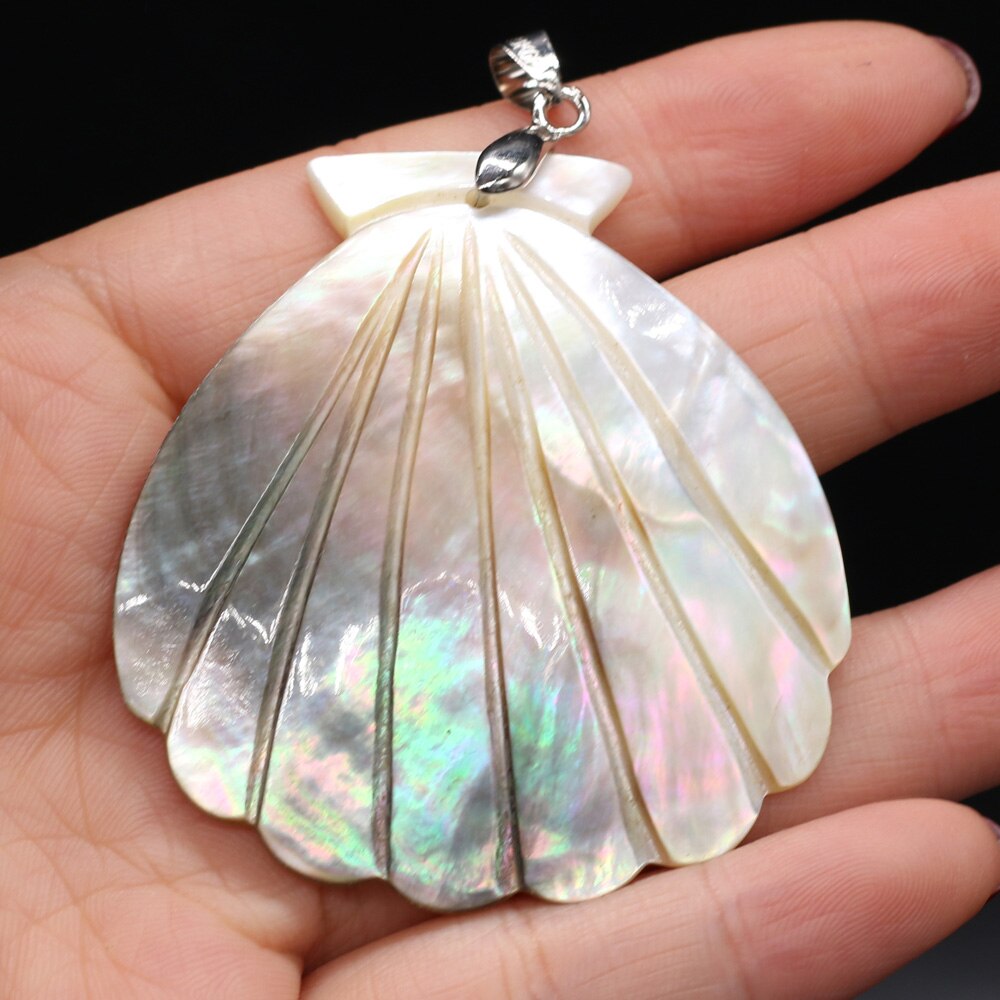 Natural Sliver Color Mother of Pearl Shell Pendant Big Round Sea shell Charm Pendant for Jewelry Making Necklace Supplies: C 50x55mm