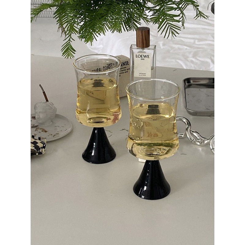 Taza de jugo Medieval de vidrio, vaso curvo , resistente al calor taza de agua, utensilios para beber, estilo Ins