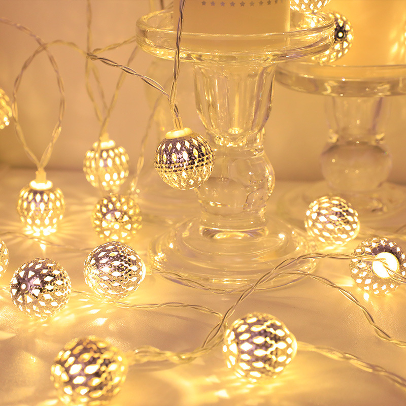 Battery Powered Moroccan Ball Lamp String LED Wrought Iron Metal Hollow Out Ball String Fairy Light 1.5/3 Meter 10/20LED C1