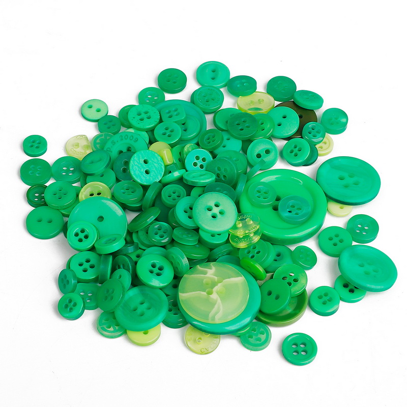 Mixed Color & Size Small Plastic Buttons Round Cartoon Button DIY Craft Scrapbooking Sewing Garment Accessories: Green