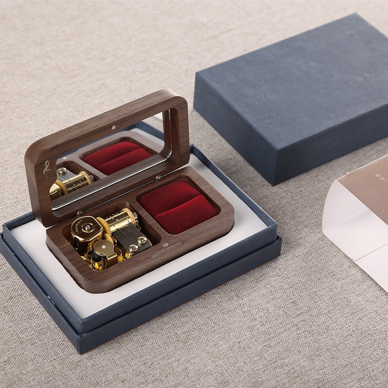 Sinzyo solid wood jewelry box ring music box for year Christmas wedding and birthday For Valentine's day