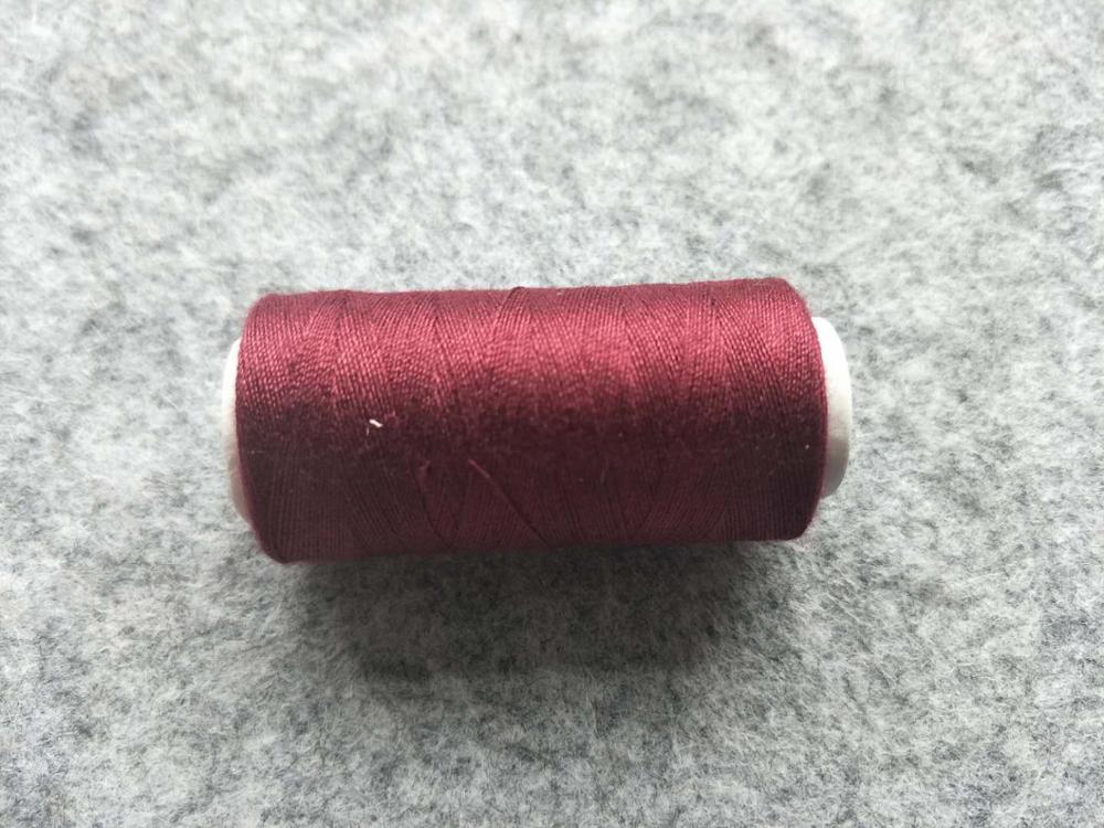 Multicolor bieden selecteren familie kosten naaigaren naaimachine draad hand naaigaren schoothoek 100 yard 1pcs: wine red