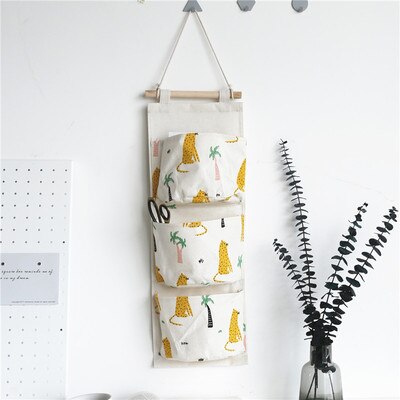 Huishoudelijke benodigdheden hangtas drie zakken ondergoedtas deur achter speelgoed boeken opbergtas: C