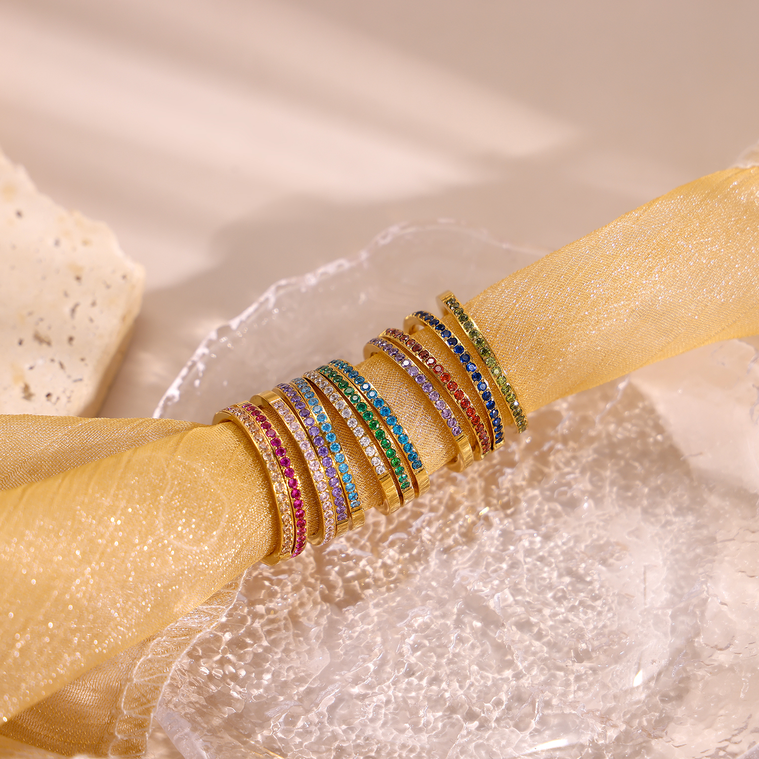 Carlidana mini zirkonia 12 geboortesteenringen voor dames, roestvrij staal, goudkleurige vingerring, verlovings- of trouwsieraad