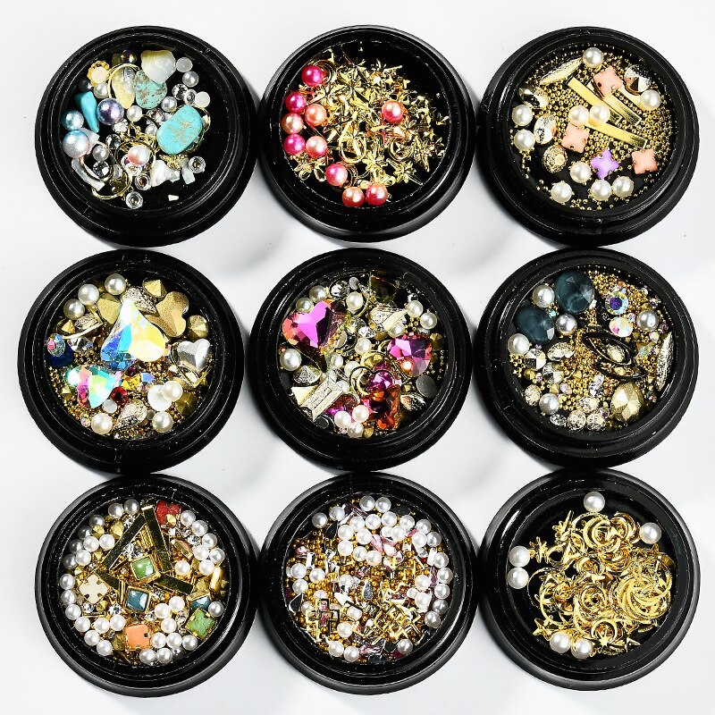 Tee-se-itse kristalli glitter strassikivi 3d kynsienkoristelu jalokivet riipukset kynnet korut asusteet