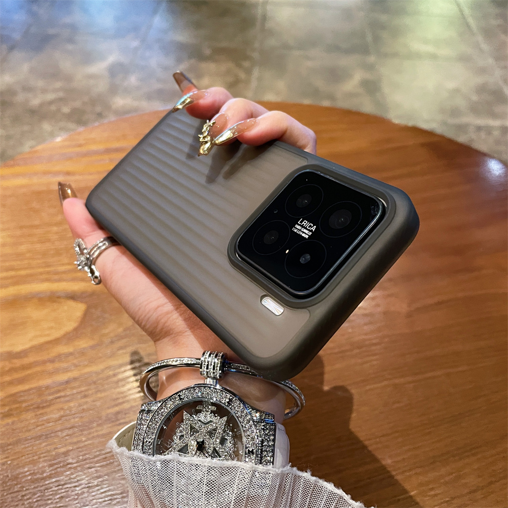 Luxe Gegolfd Patroon Matte Harde Telefoon Case Voor Xiaomi Mi 15 Pro 13 14 Pro Anti-vingerafdruk Clear Shockproof bumper PC Cover