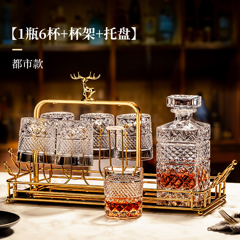 Kristallen whiskyglazenset, gegraveerde bier- en waterglazen, barset, premium glazen drankfles- en bekercollectie.: Geel