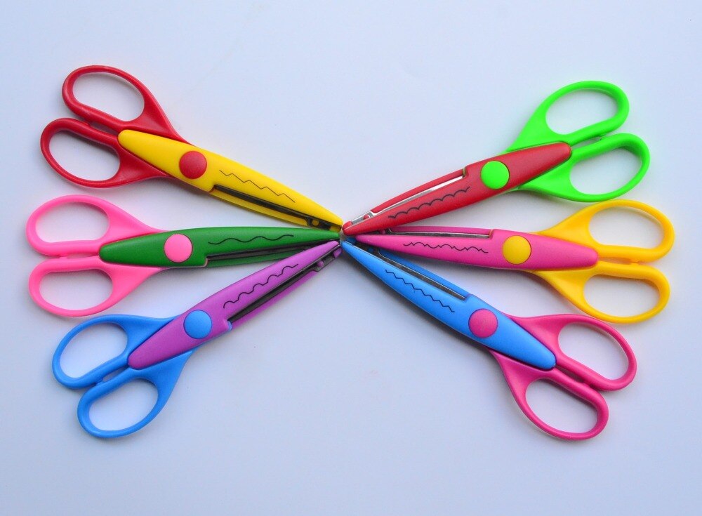 6 Inches Length Laciness Scissors for Photo Craft DIY Scrapbook Album Handicraft Handmade Paper Cutting Tool