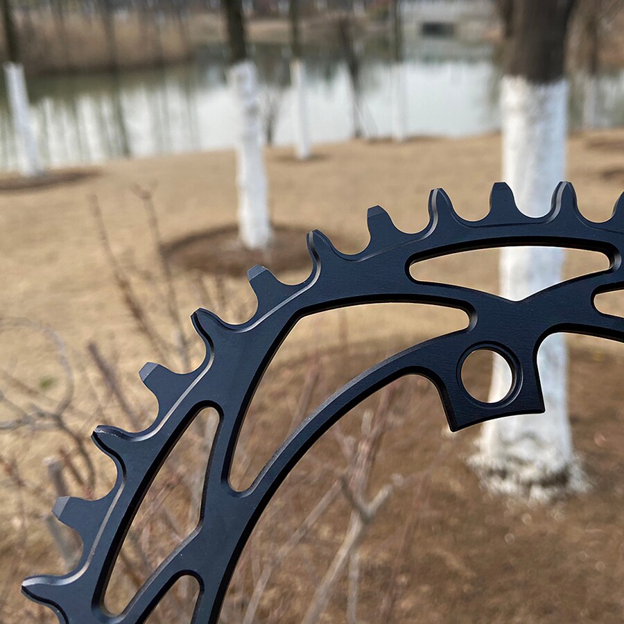 Passquest 110 bcd vierklauw is geschikt voor sram apex enkelvoudige schijfketting, stabiele kettingstabilisator, positieve en negatieve tanden.