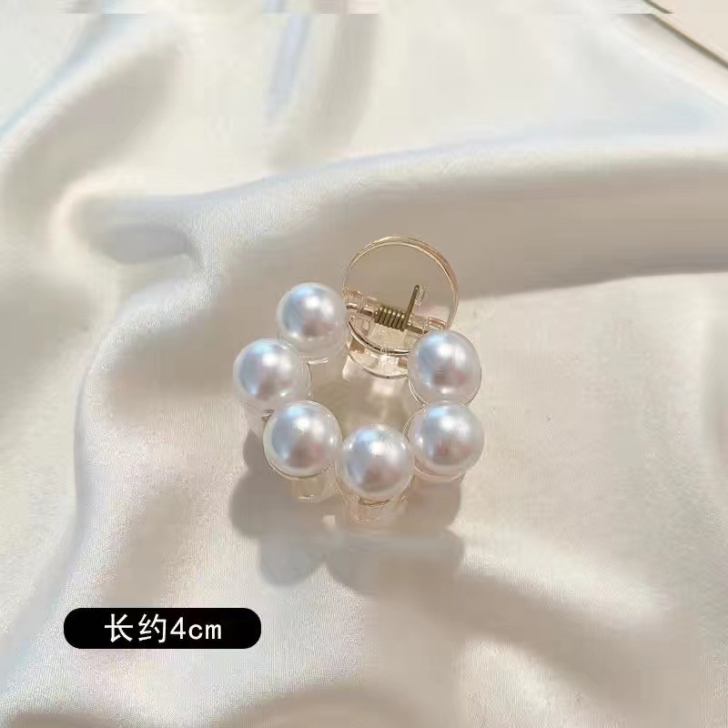 Pinza para el pelo acrílica con perlas para mujer, pinzas transparentes elegantes para el cabello, pinzas geométricas huecas simples para el baño, accesorios para el cabello: Blanco