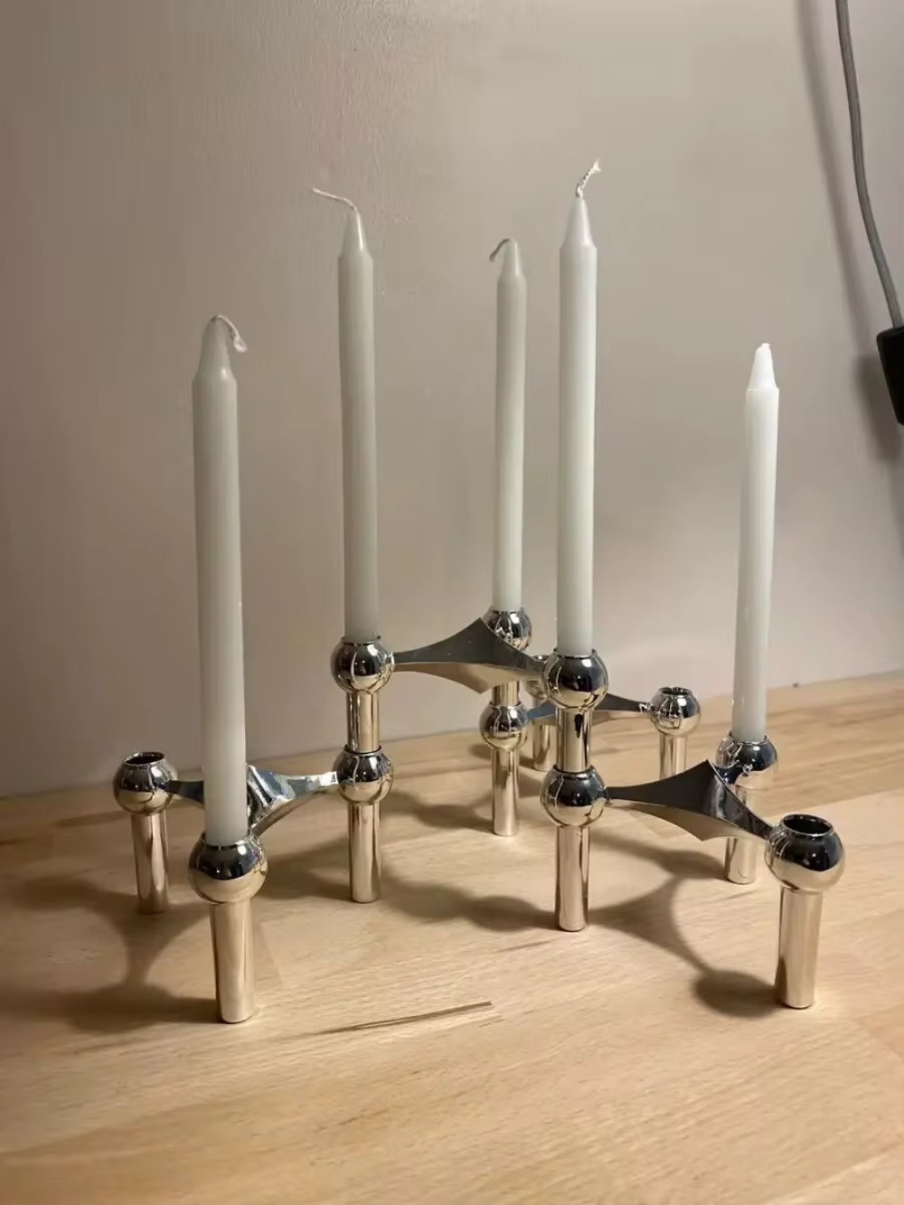 Metal Molecular Structure Candle Holder Nordic Silver Candlestick Centerpiece Living Room Decoration Home Decore Candelabra